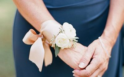 Bouquet & Boutonniere Details